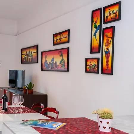 Misa - A 2 Passi Dal Mare *