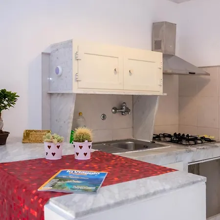 Misa - A 2 Passi Dal Mare Торре-Колимена